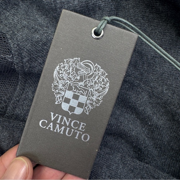 NEW Vince Camuto Gray Top Women’s Size L - Picture 12 of 15